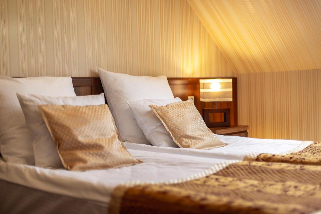 Dworek Morski Spa & Wellness Mielno  Esterno foto